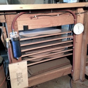 luthiers climatizing humidity